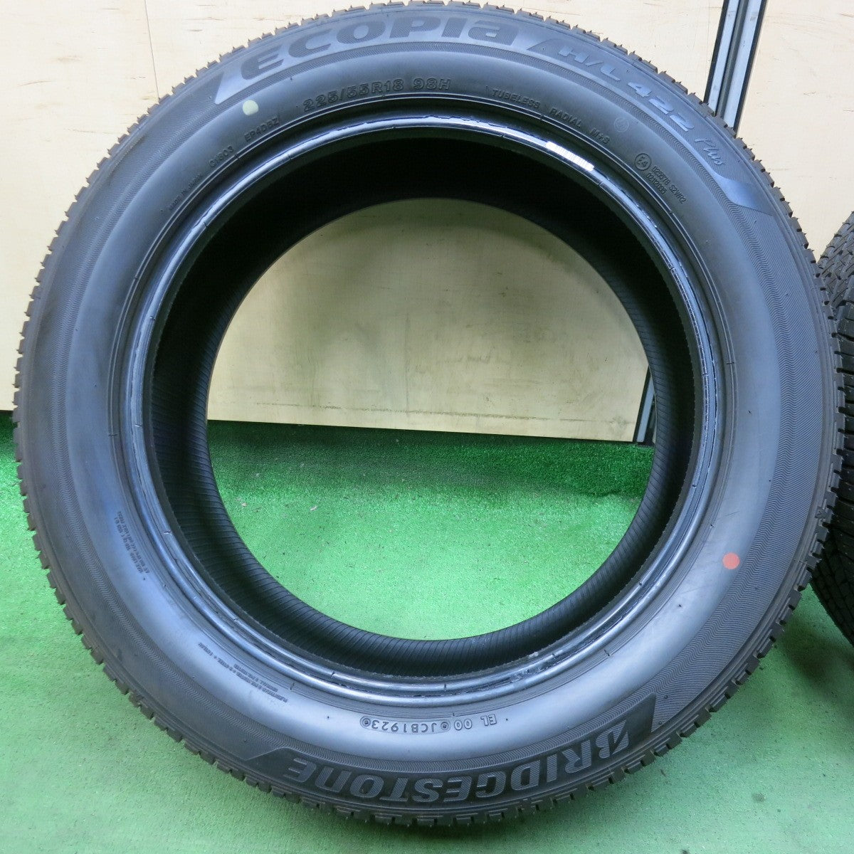 新車外し!23年★225/55R18 ブリヂストン エコピア H/L 422 プラス 18インチ エクリプス クロス デリカ D:5 XV フォレスター 等★5061107SYノタ