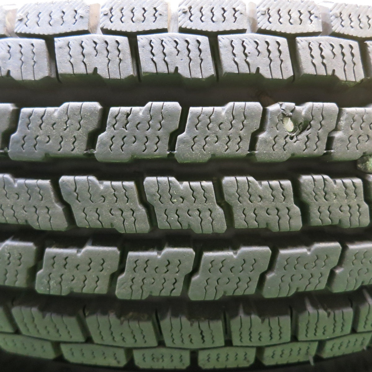 バリ溝!23年!キレイ!9.5分★スタッドレス 145/80R12 80/78N ヨコハマ アイスガード iG91 スチール ホイール 12インチ PCD100/4H★5060709HAス