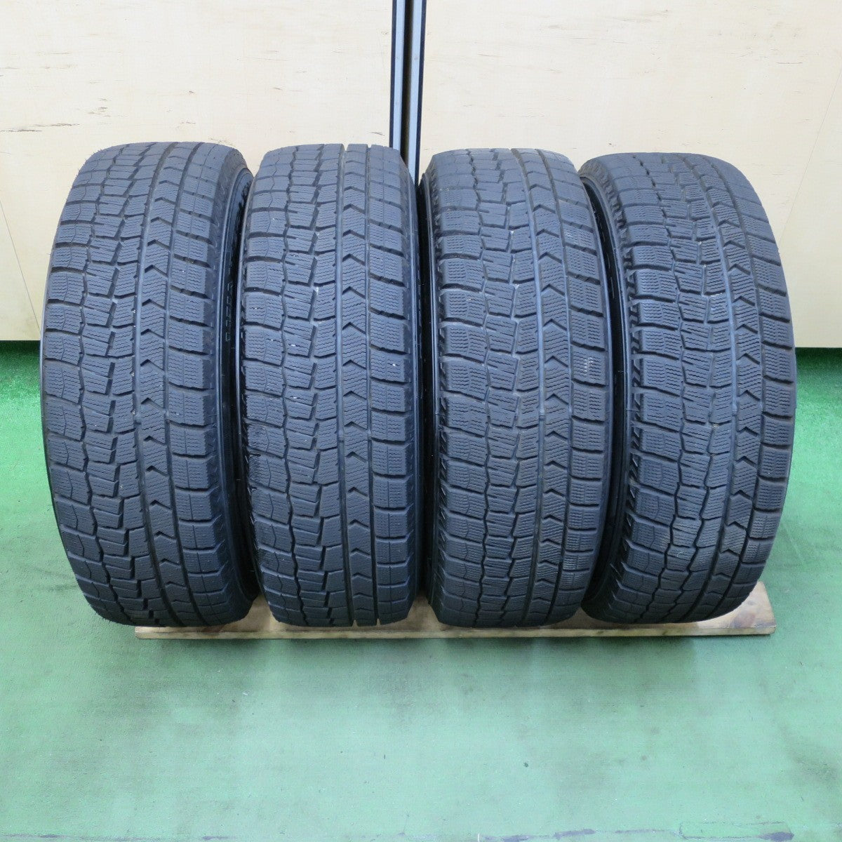 バリ溝!24年!9.5分以上★スタッドレス 195/65R15 ダンロップ ウインターマックス WM02 ZACK JP-104 MONZA ザック 15インチ PCD114.3/5H★5071001TTス