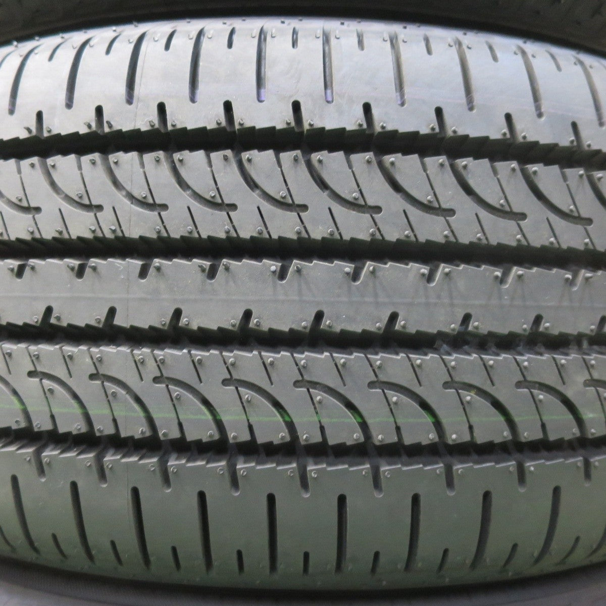 新車外し!24年★三菱 デリカ D:5 シャモニー 純正 225/55R18 ヨコハマ ジオランダー SUV G055 G055E 18インチ PCD114.3/5H★4120308イノ