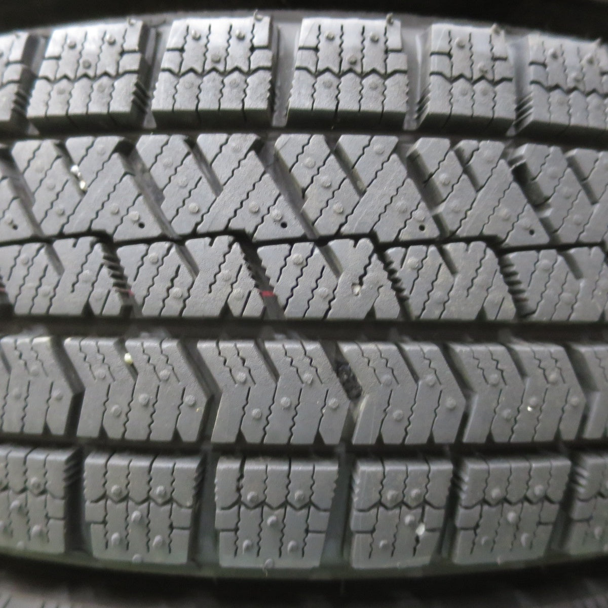 バリ溝!23年!キレイ!ほぼ10分★スタッドレス 155/65R14 ブリヂストン ブリザック VRX2 Humanline S-15 ヒューマンライン 14インチ PCD100/4H★6013111イス