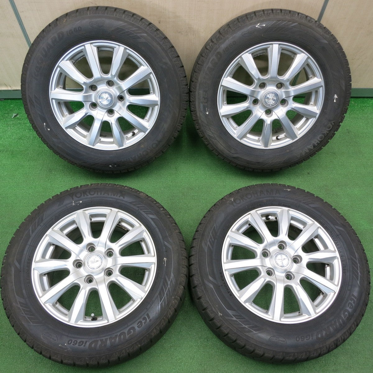 バリ溝】195/65R15 ヨコハマ IG60 スタッドレス 3本セット