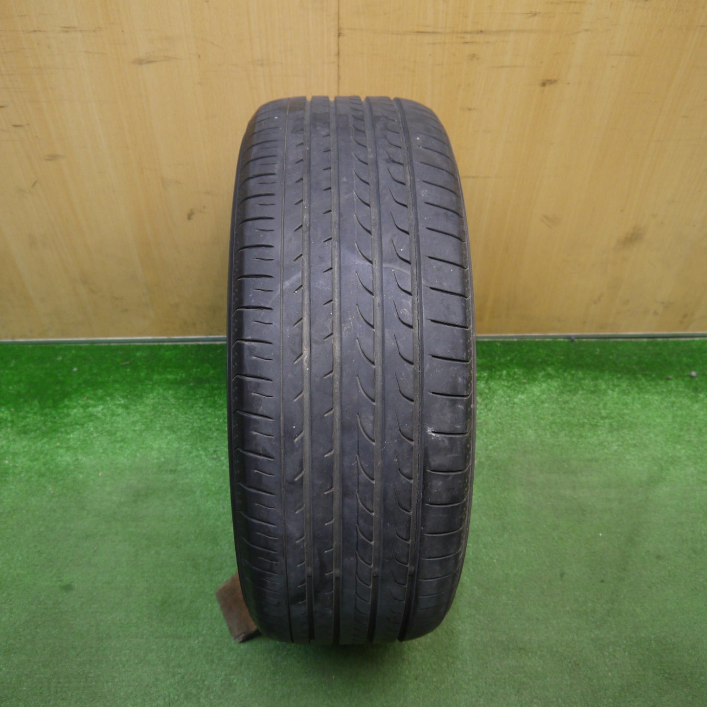 1本価格★トヨタ エスティマ 純正 215/55R17 ヨコハマ ブルーアース RV-02 17インチ PCD114.3/5H★6020602Hノ