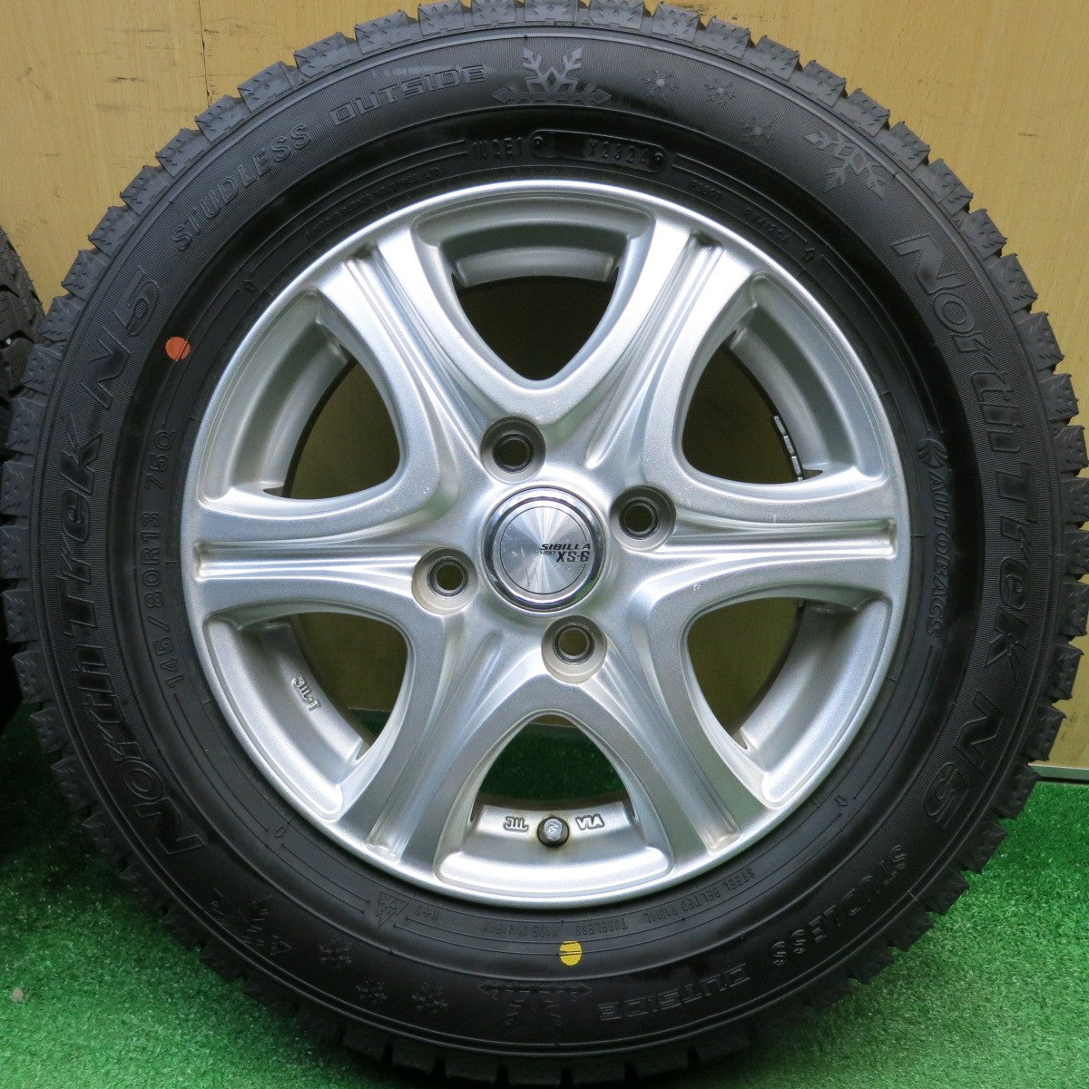 超バリ溝!24年!ほぼ10分★スタッドレス 145/80R13 オートバックス ノーストレック N5 SIBILLA NEXT XS-6 シビラ ネクスト 13インチ PCD100/4H★5121411HAス