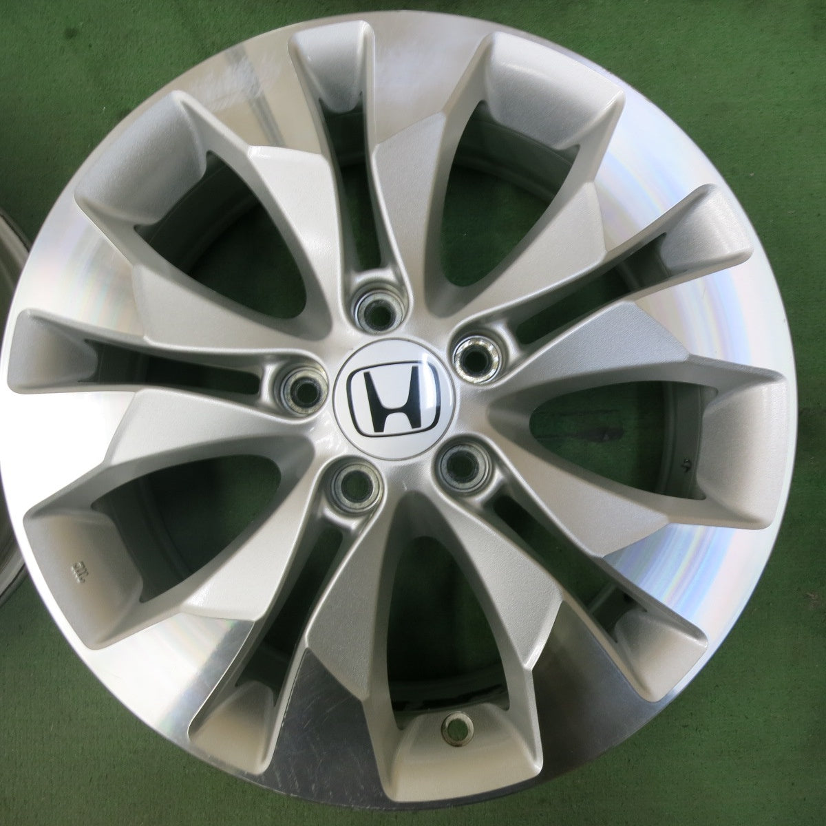 付属品付き★ホンダ CR-V 純正 ENKEI ホイール 17インチ 17×6.5J エンケイ CRV PCD114.3/5H★5061114SYホ