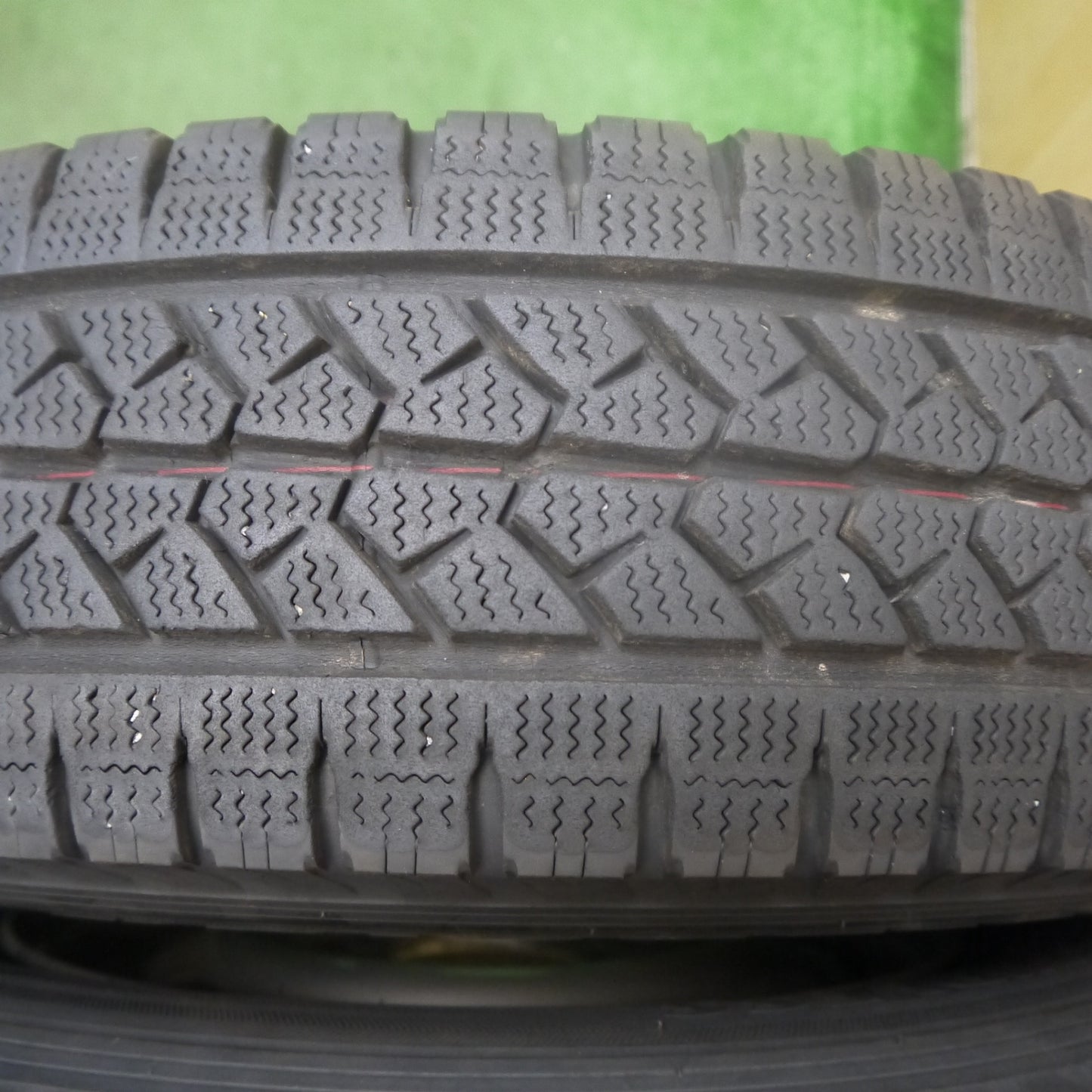 バリ溝!21年!キレイ!9.5分!2本★スタッドレス 195/80R15 107/105L ブリヂストン ブリザック VL1 スチール ホイール 15インチ PCD139.7/6H★5091904Hス