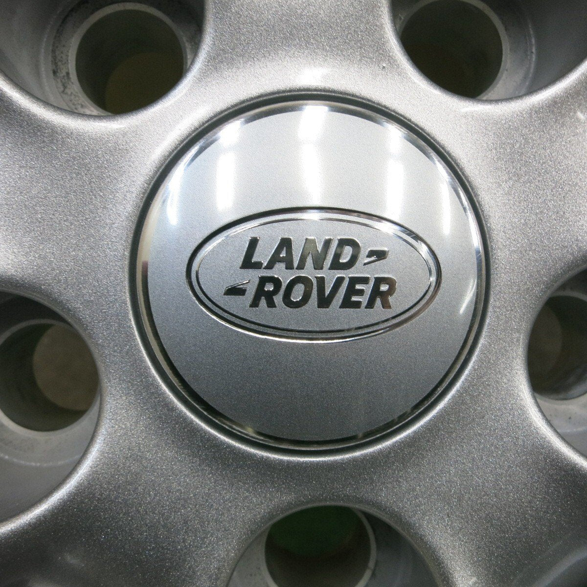 新車外し24年★ランドローバー ディフェンダー 純正 255/60R20 グッドイヤー ラングラー ALL-TERRAIN PCD120/5H★5031901ナノ