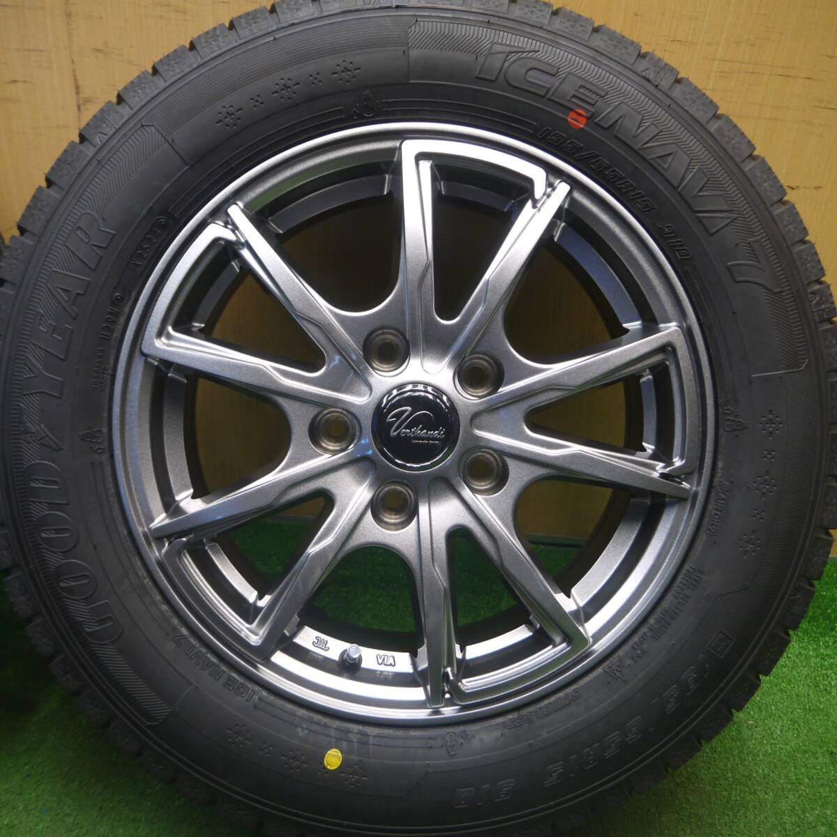 未使用!24年★スタッドレス 195/65R15 グッドイヤー アイスナビ7 Verthandi ヴェルザンディ ヴェルサンディ 15インチ PCD114.3/5H★5020504Hス