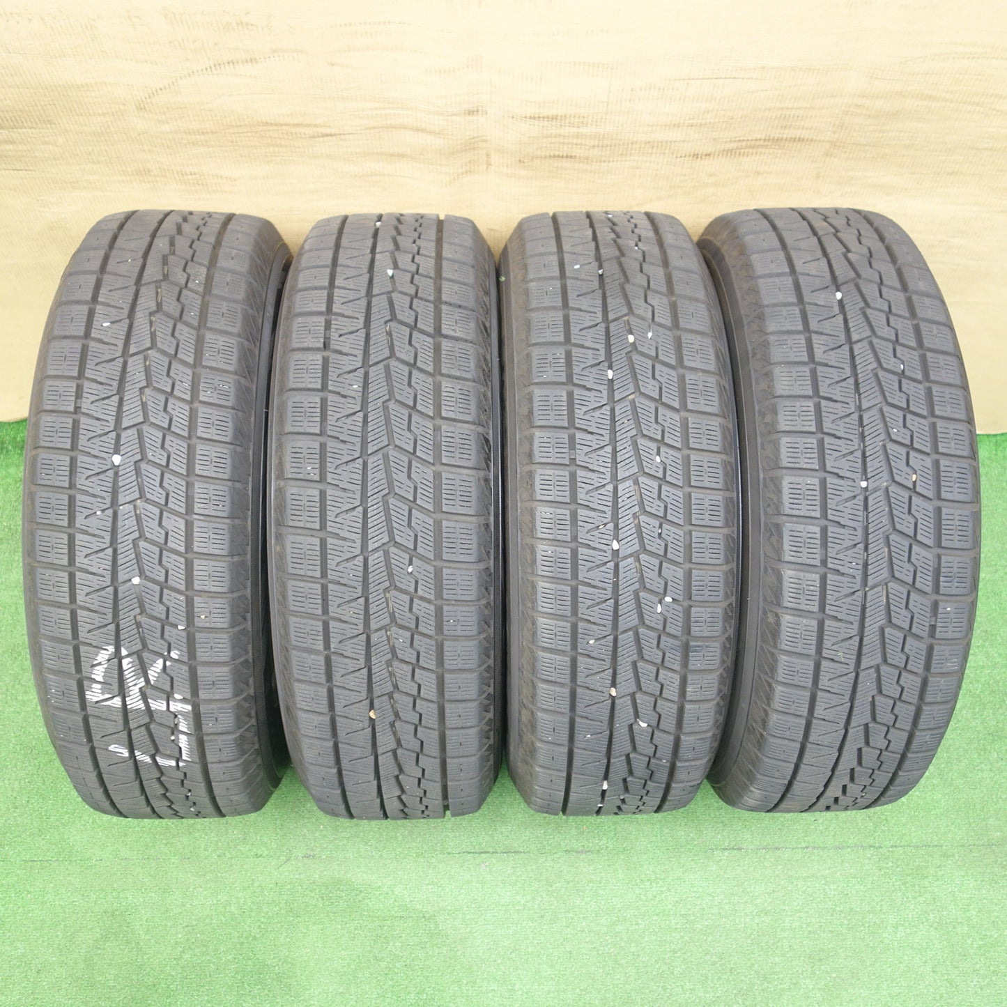 バリ溝!22年!キレイ!9.5分★スタッドレス 195/65R15 ヨコハマ アイスガード iG70 JOKER ジョーカー 15インチ PCD114.3/5H★6031303KTス