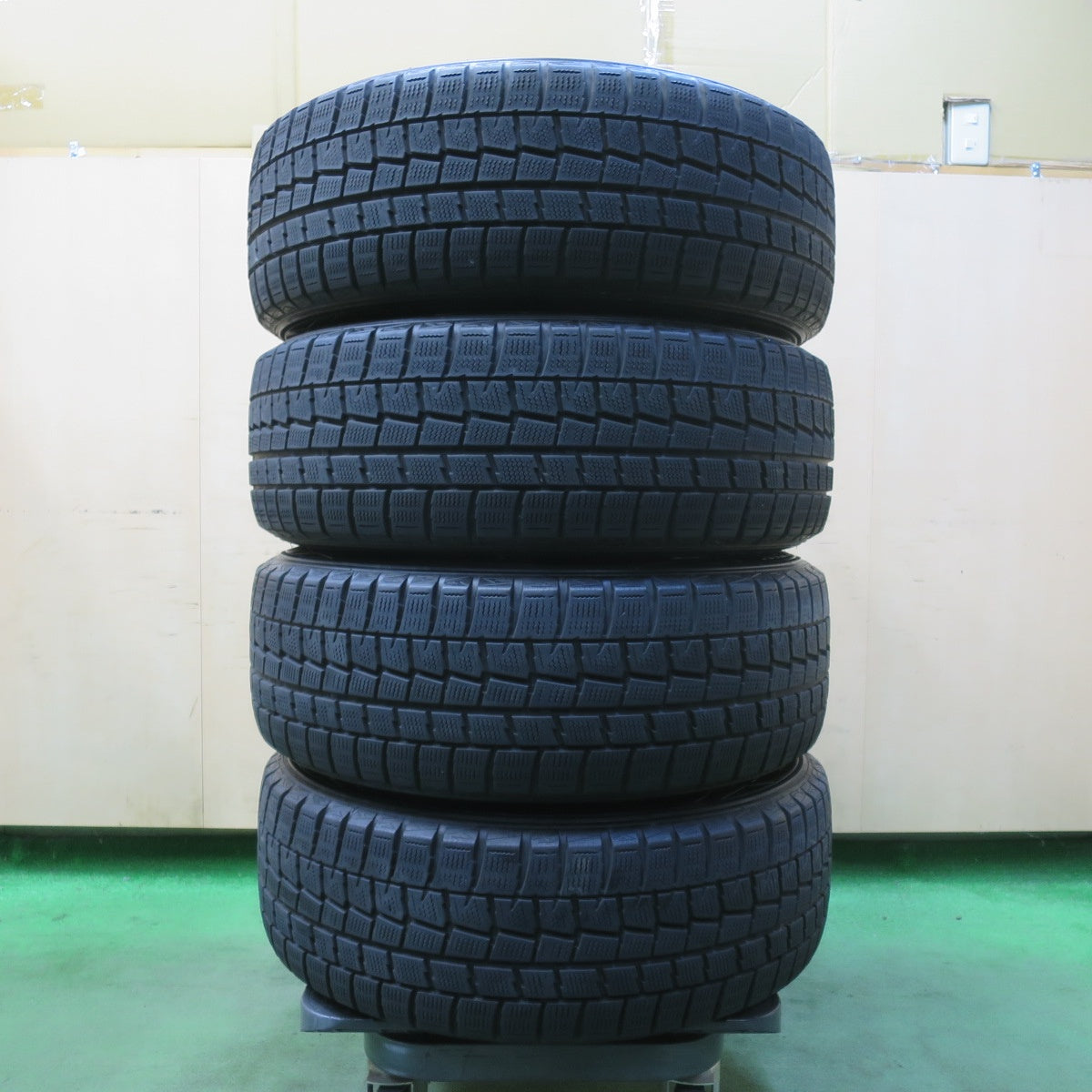 センサー付!キレイ★レクサス IS 純正 205/55R16 スタッドレス ダンロップ ウインターマックス WM01 16インチ PCD114.3/5H★5120207イス