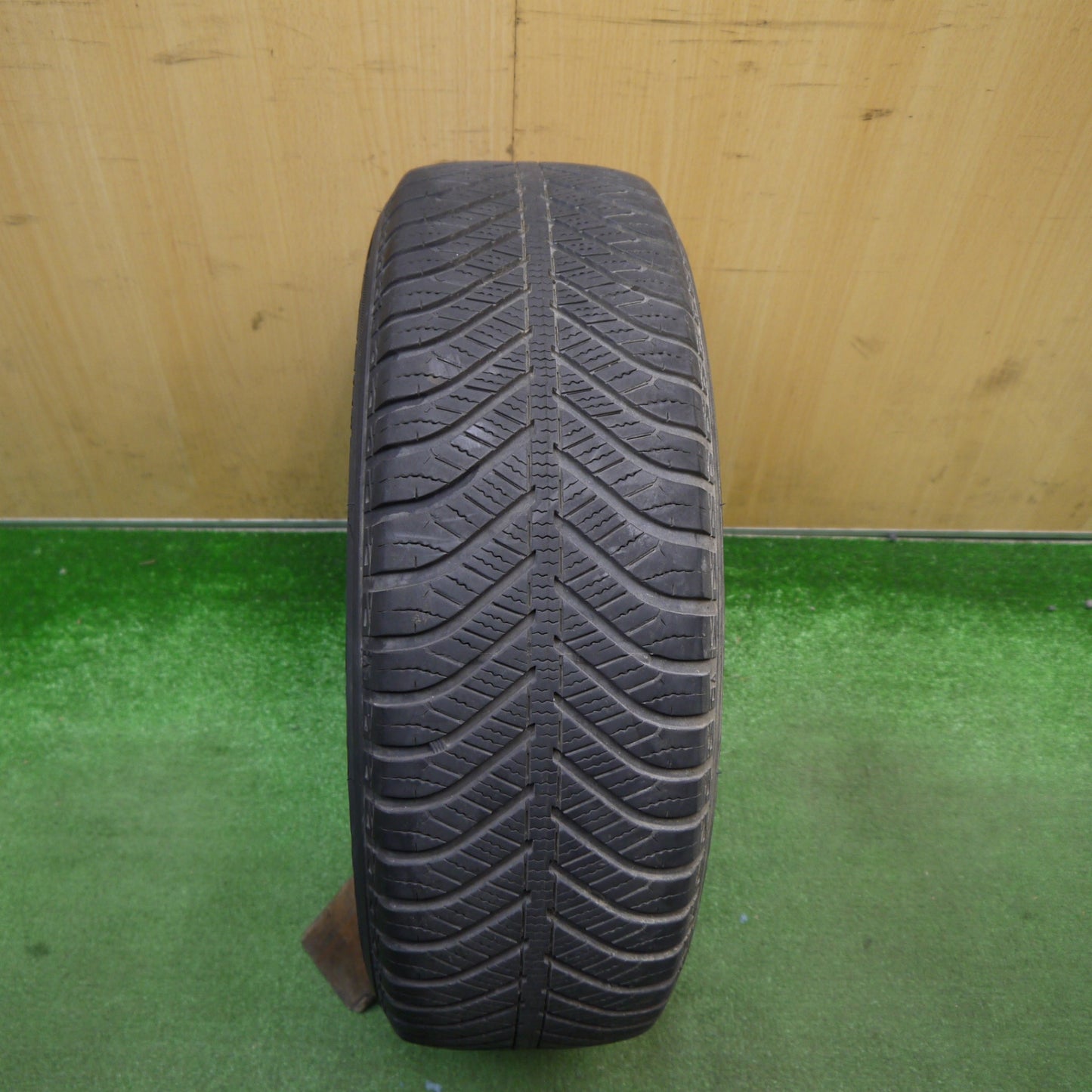 バリ溝!8.5分!1本★トヨタ プリウス PHV 純正 195/65R15 グッドイヤー Vector 4Seasons オールシーズン 15インチ PCD100/5H★6020411Hス