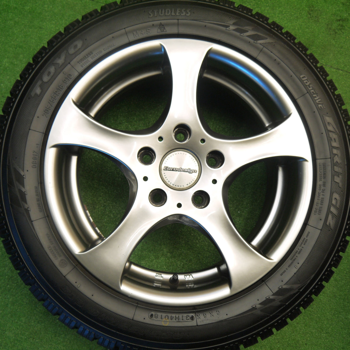 バリ溝!キレイ!9.5分★BMW 等 Eurodesign TA072 205/55R16 スタッドレス トーヨー オブザーブ ガリット GIZ 16インチ ユーロデザイン PCD120/5H★5102803Hス