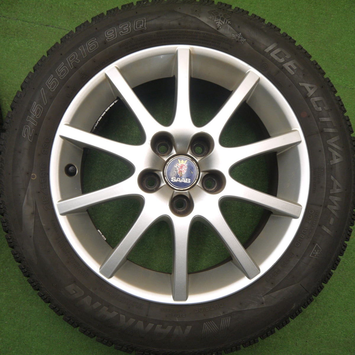 バリ溝!22年!9.5分★SAAB サーブ 9-3 純正 215/55R16 スタッドレス ナンカン アイス アクティバ AW-1 16インチ PCD110/5H★5122208Hス
