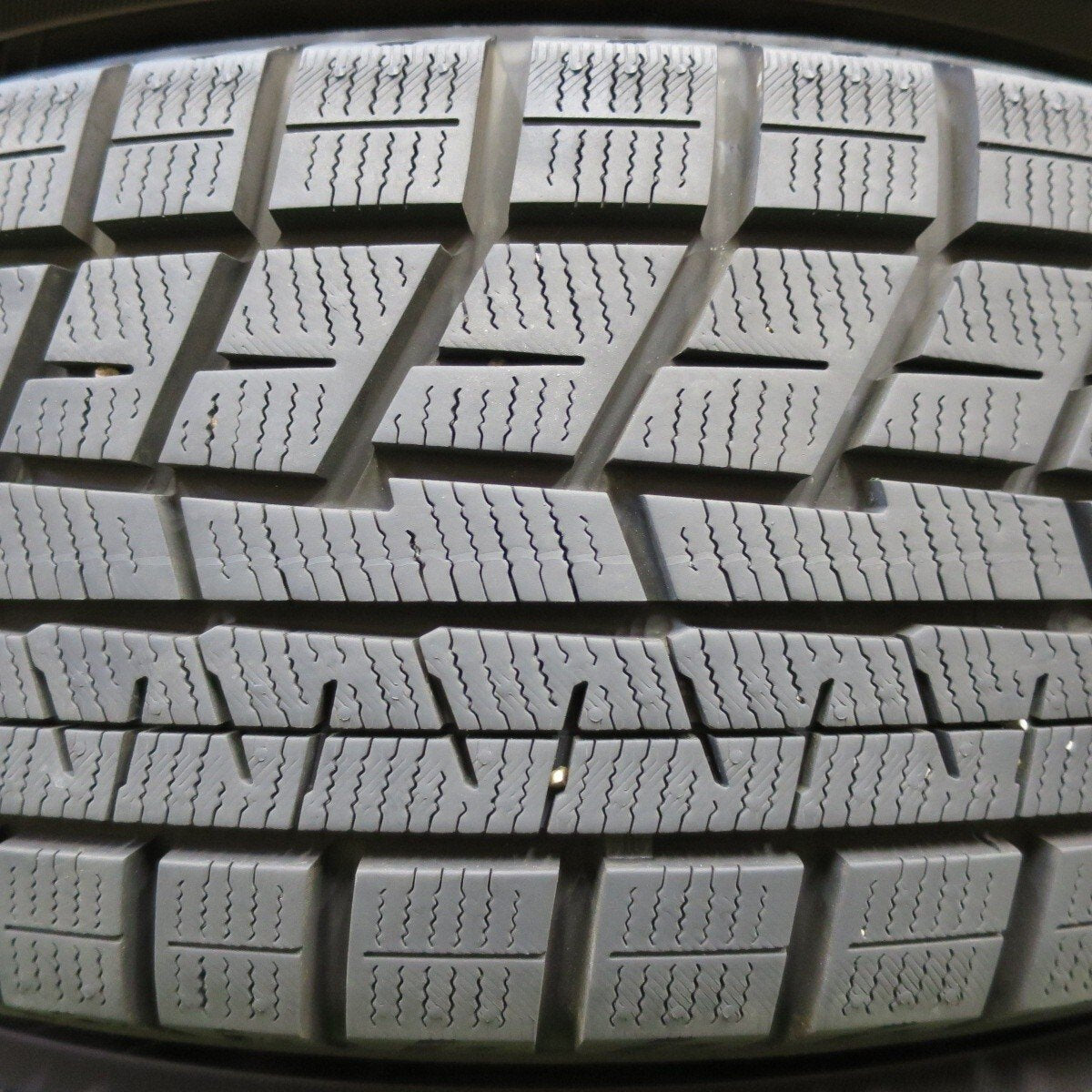 バリ溝!22年!9.5分★スタッドレス 185/65R15 ヨコハマ iG60 Double VI ECO LABEL KOSEI PCD100/4H★4061103イス