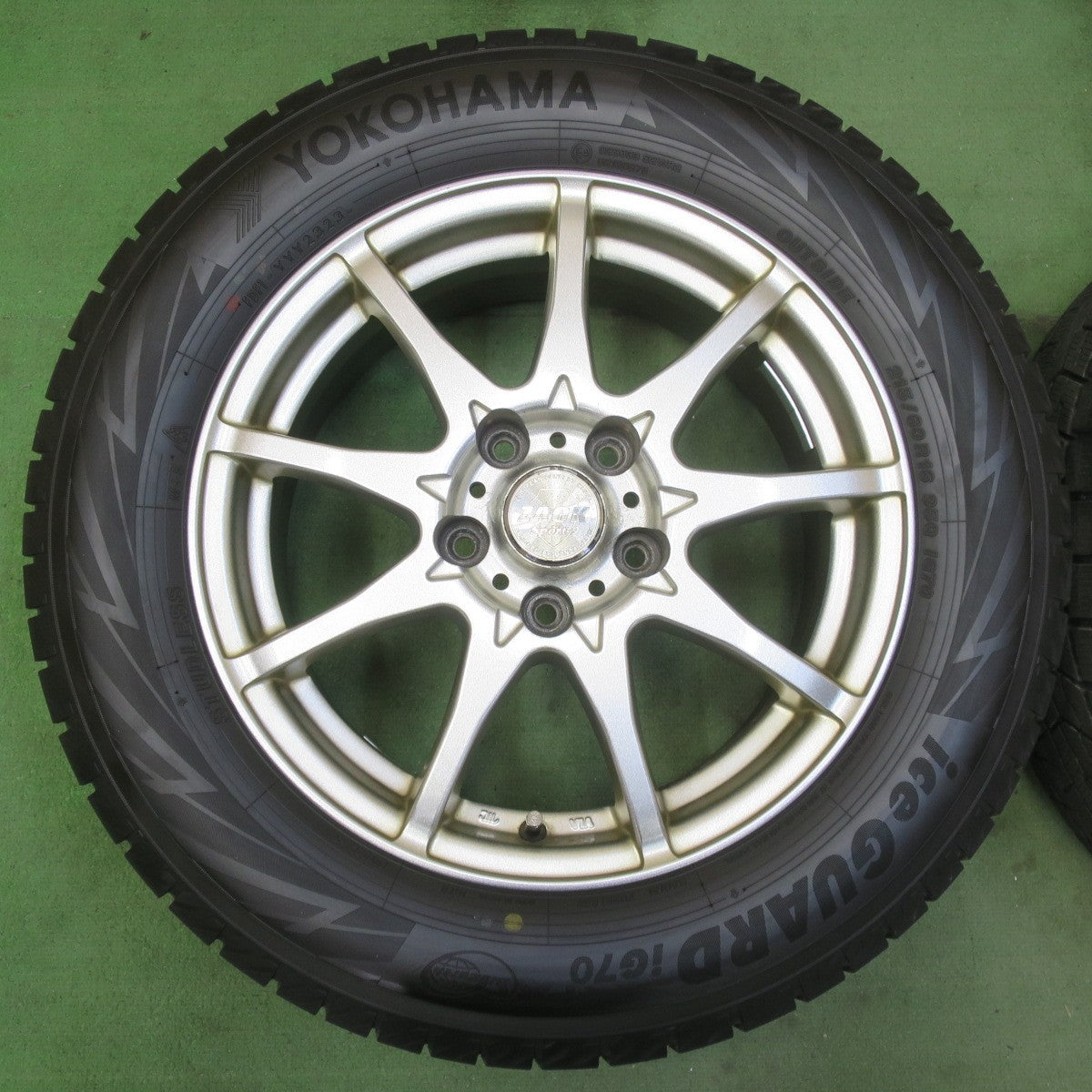 バリ溝!23年!9.5分以上★スタッドレス 215/60R16 ヨコハマ アイスガード iG70 ZACK Sport-9 MONZA ザック モンツァ 16インチ PCD114.3/5H★5092310イス