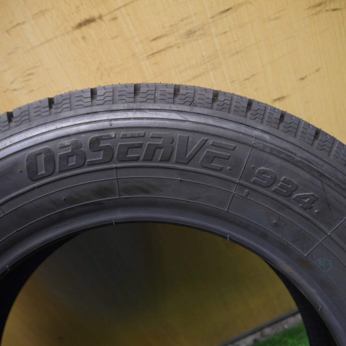 未使用★スタッドレス 195/65R15 トーヨー オブザーブ 934 タイヤ 15インチ ノア ヴォクシー プリウス 等★4031805Hスタ