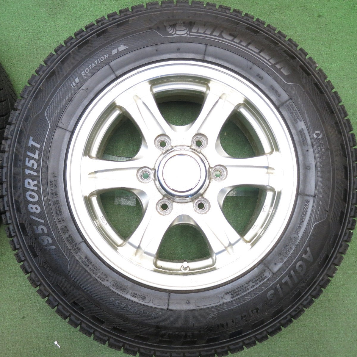 バリ溝!9分◎KEELER 195/80R15 107/105R スタッドレス ミシュラン AGILIS X-ICE キーラー 15インチ PCD139.7/6H◎6101101HAス