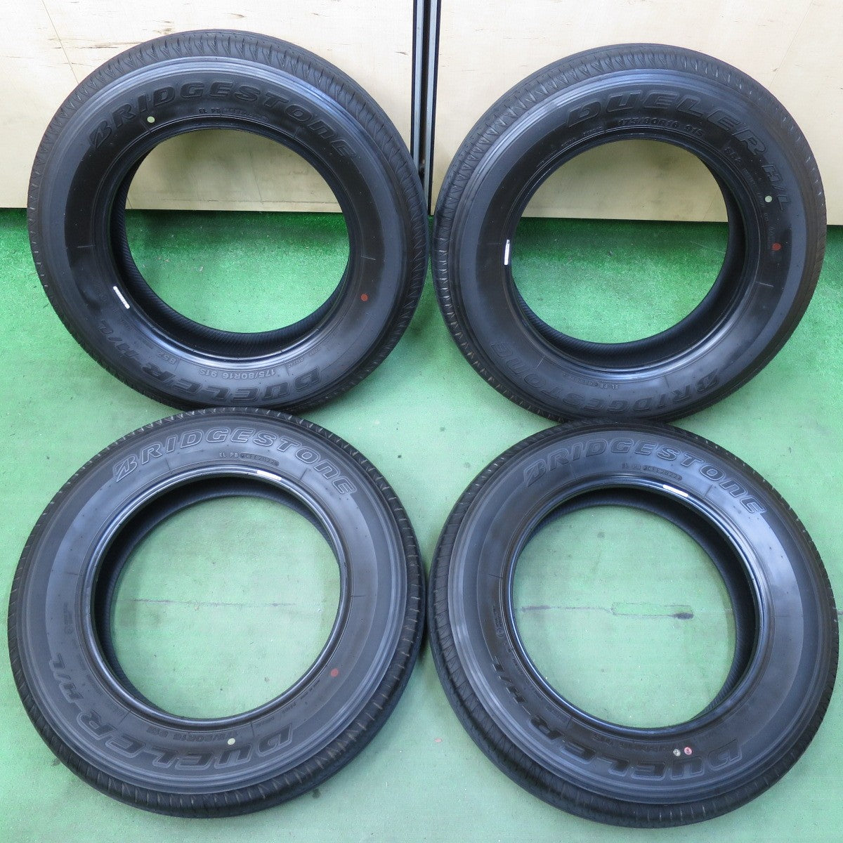 バリ溝!22年!9分★ジムニー 等 175/80R16 ブリヂストン デューラー H/L 852 DUELER タイヤ 16インチ★5060302イノタ