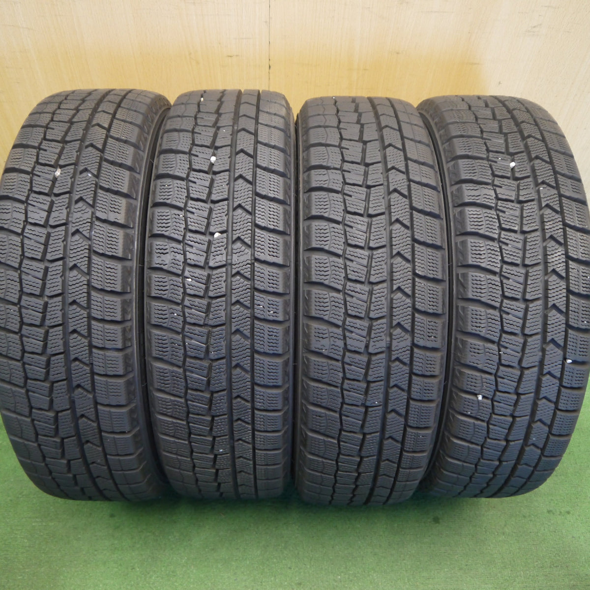 バリ溝!23年!キレイ!9.5分◎スタッドレス 165/55R15 ダンロップ ウインターマックス WM02 VELVA CHARGE ヴェルヴァ 15インチ PCD100/4H◎6100602Hス