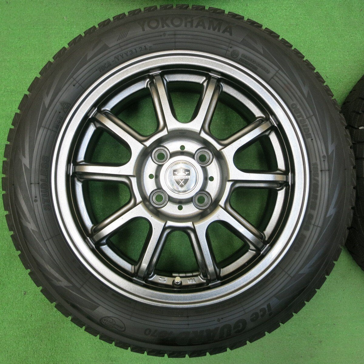 バリ溝 21年 綺麗 ほぼ10分★スタッドレス 185/60R15 ヨコハマ アイスガード iG70 ESTROSA PCD100/4H★4042406イス