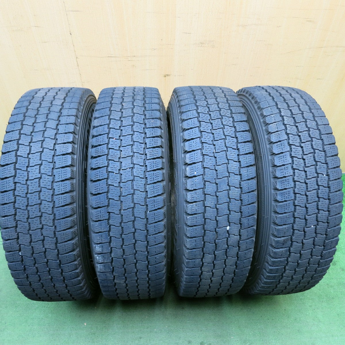 4本価格★KEELER 185/75R15 106/104L スタッドレス グッドイヤー アイスナビ カーゴ キーラー 15インチ PCD139.7/6H★5100502HAス