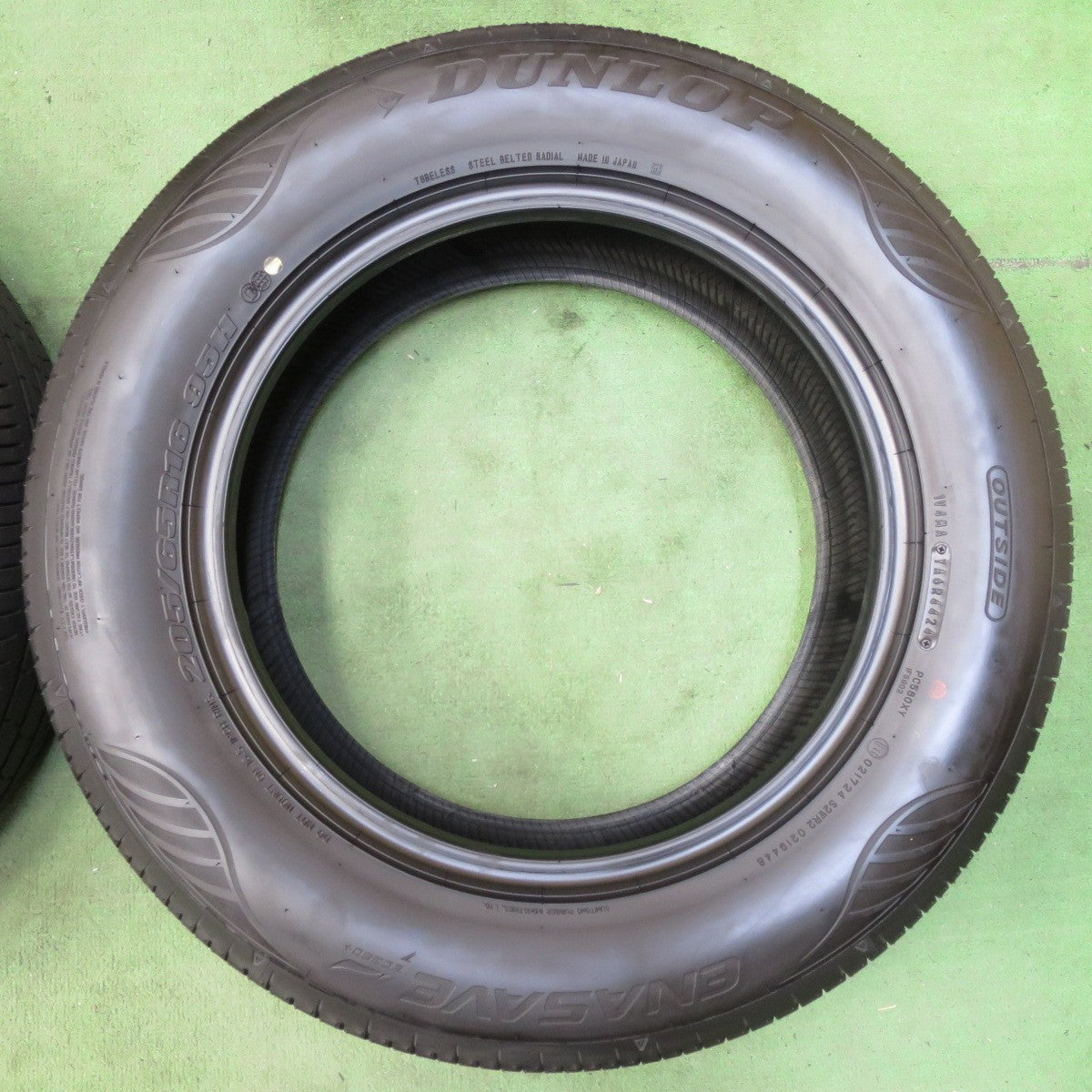 新車外し!24年★205/65R16 ダンロップ エナセーブ EC350+ タイヤ 16インチ セレナ アルファード エスティマ 等★5043009イノタ