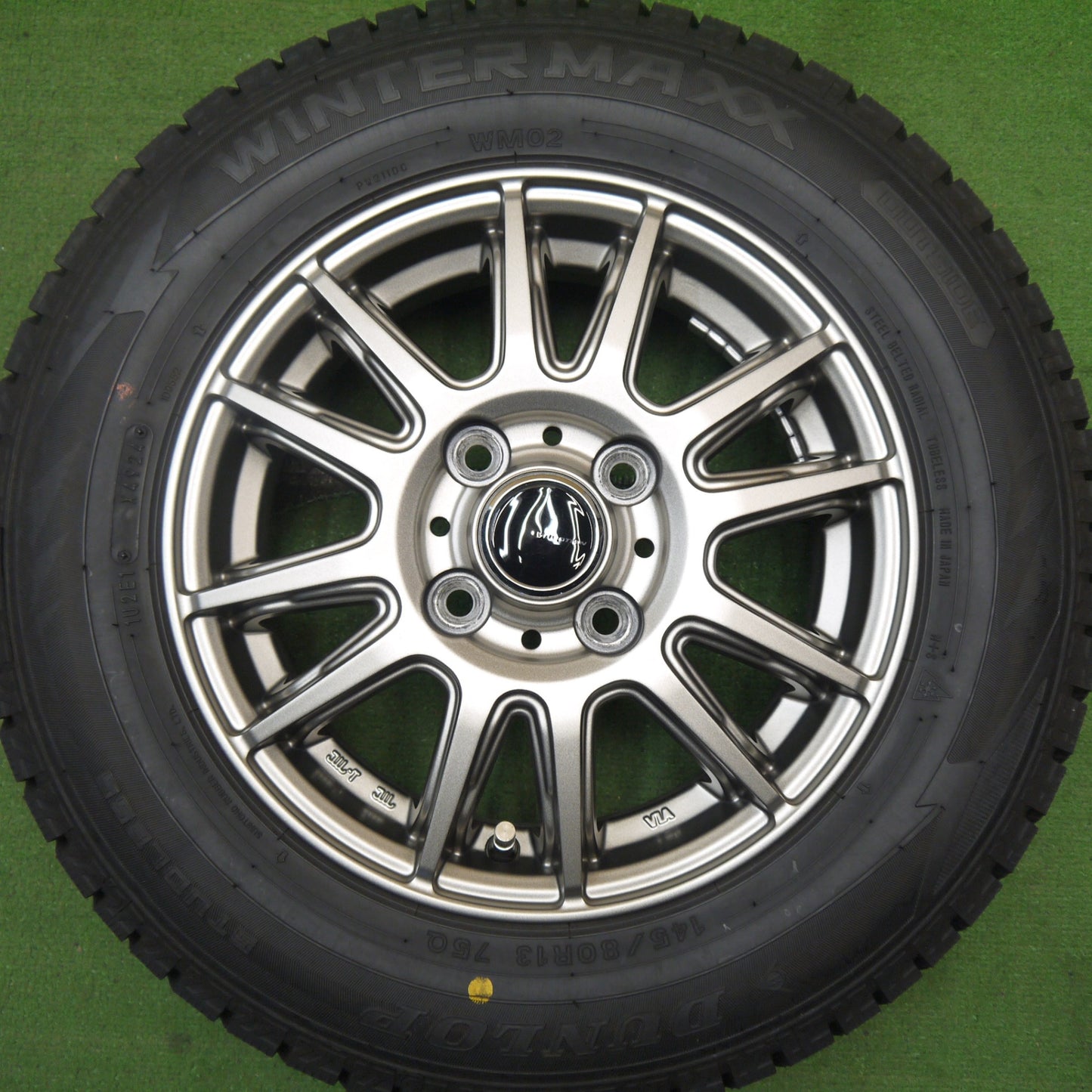 バリ溝!24年!キレイ!ほぼ10分★スタッドレス 145/80R13 ダンロップ ウインターマックス WM02 VEMOTION Vエモーション 13インチ PCD100/4H★5071802Hス