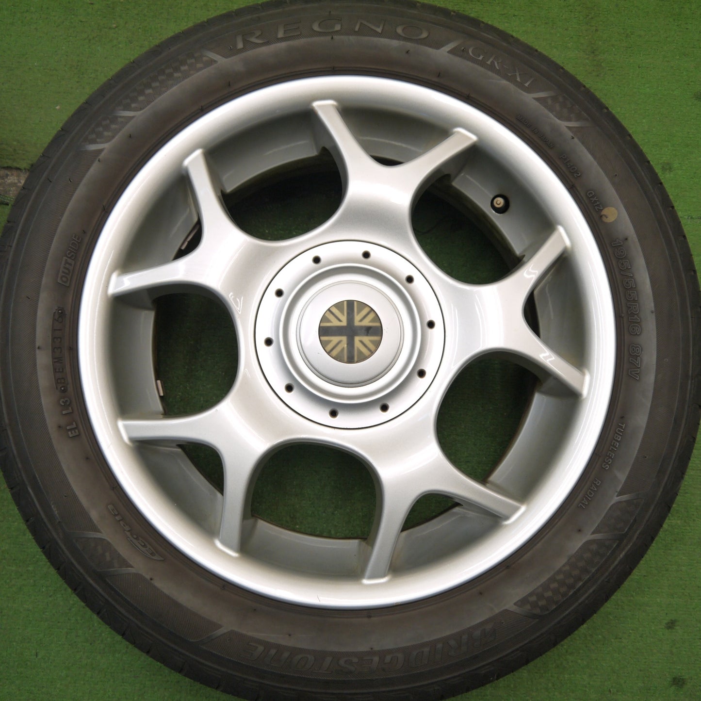 バリ溝!キレイ!9分★MINI R53 ミニ クーパー S 純正 195/55R16 ブリヂストン レグノ GR-XI 16インチ PCD100/4H★5052008Hノ