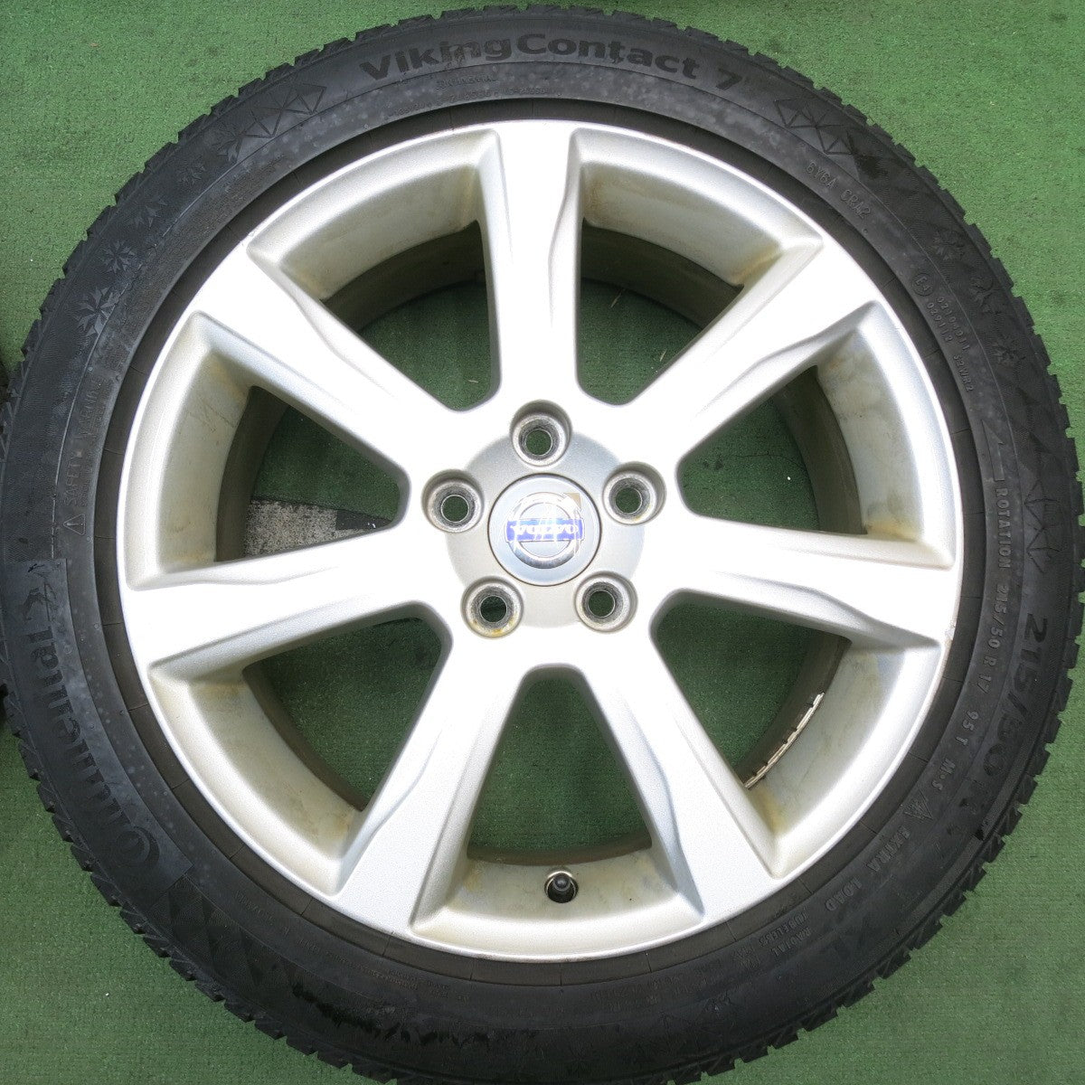 4本価格★ボルボ V60 S60 純正 215/50R17 スタッドレス コンチネンタル バイキングコンタクト7 17インチ PCD108/5H★5092810HAス