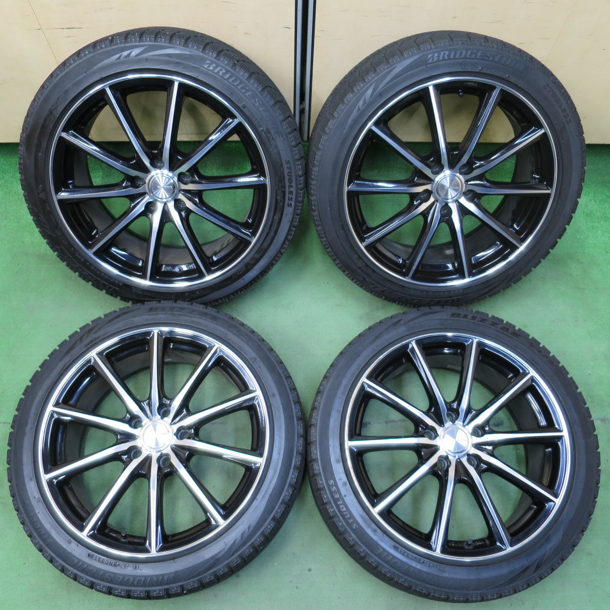 ブリヂストン(BRIDGESTONE) 225⁄45R18 ブリヂストン BLIZZAK REVO GZ 4 