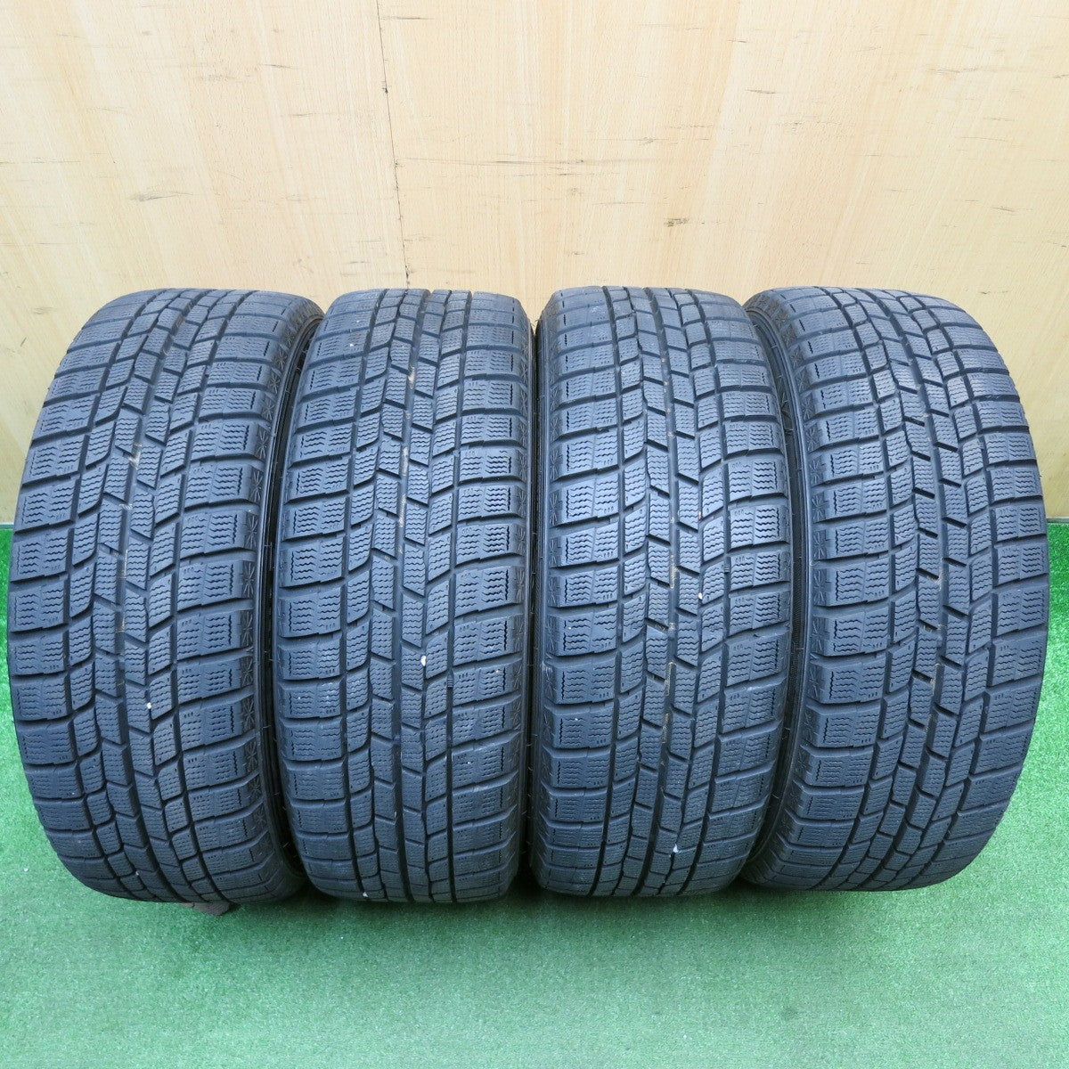 バリ溝!キレイ!9.5分★アウディ ワーゲン 等 O・Z MSW 86 205/50R16 スタッドレス グッドイヤー アイスナビ6 OZ 16インチ PCD100/5H★5120602HAス