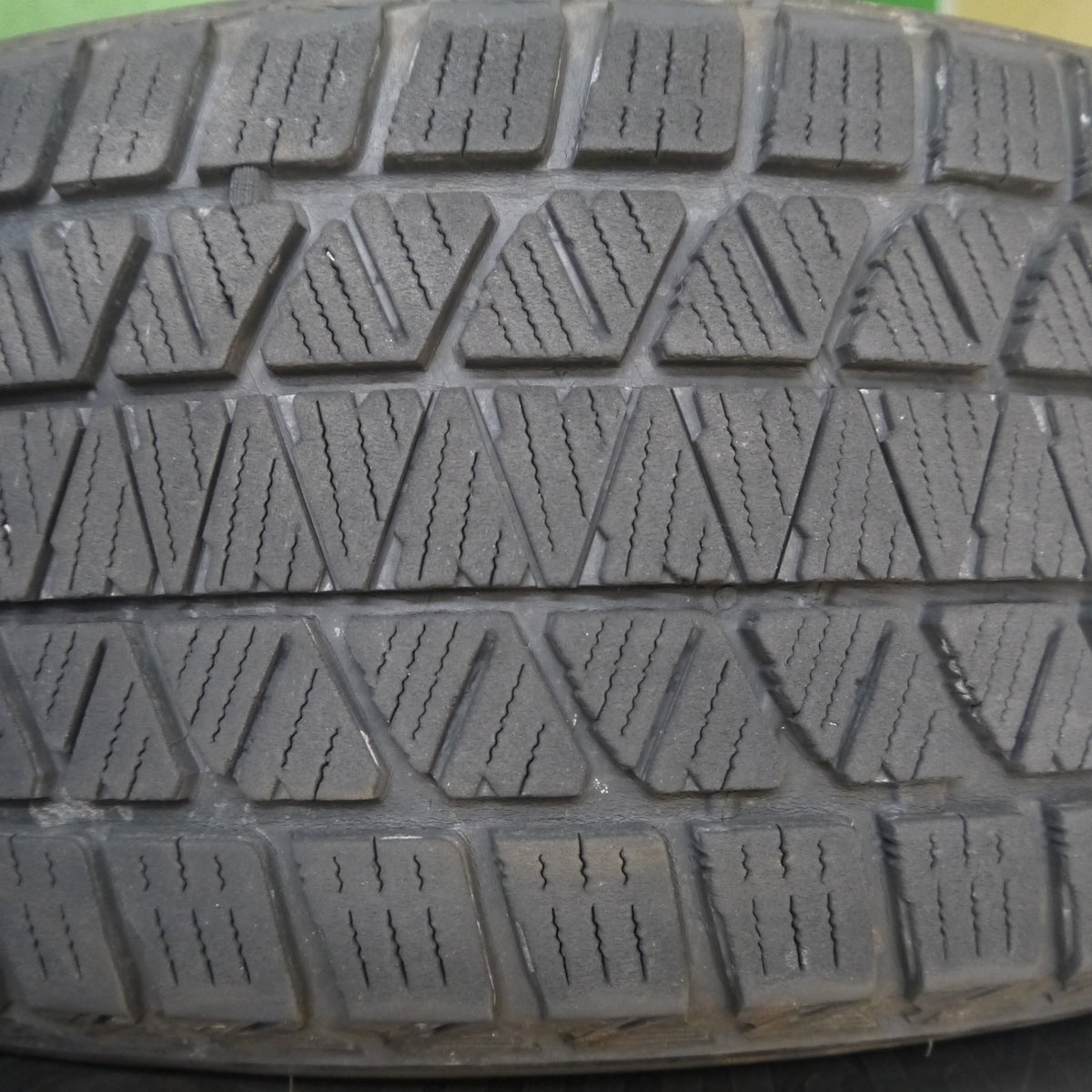 センサー付き★レクサス NX 等 LEONIS FZ 225/60R18 スタッドレス ブリヂストン ブリザック DM-V3 レオニス 18インチ PCD114.3/5H★6012101Hス