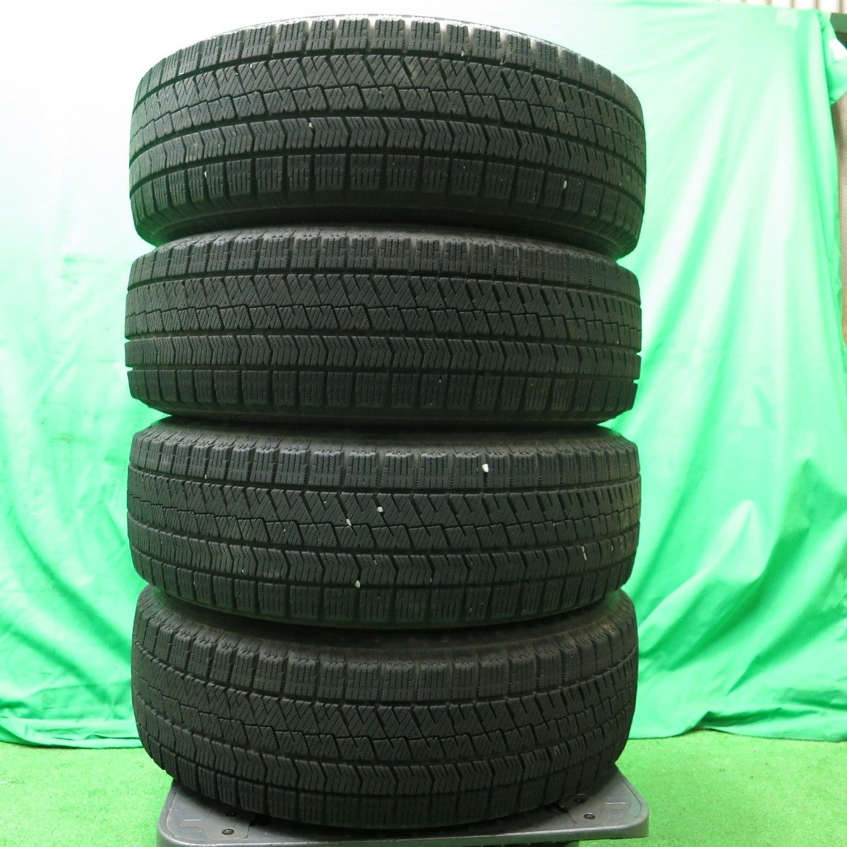 キレイ★スタッドレス 175/65R14 ブリヂストン ブリザック VRX2 SCHNEIDER MiD シュナイダー 14インチ PCD100/4H★4043006ナス