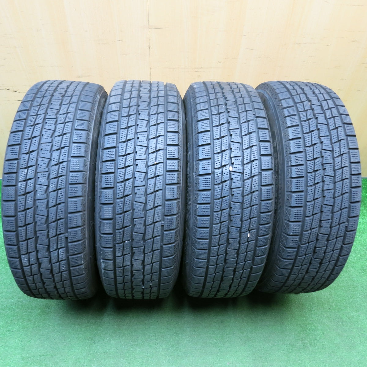 バリ溝!21年!キレイ!9.5分★トヨタ 30系 RAV4 純正 225/65R17 スタッドレス グッドイヤー アイスナビ SUV 17インチ PCD114.3/5H★5121405HAス