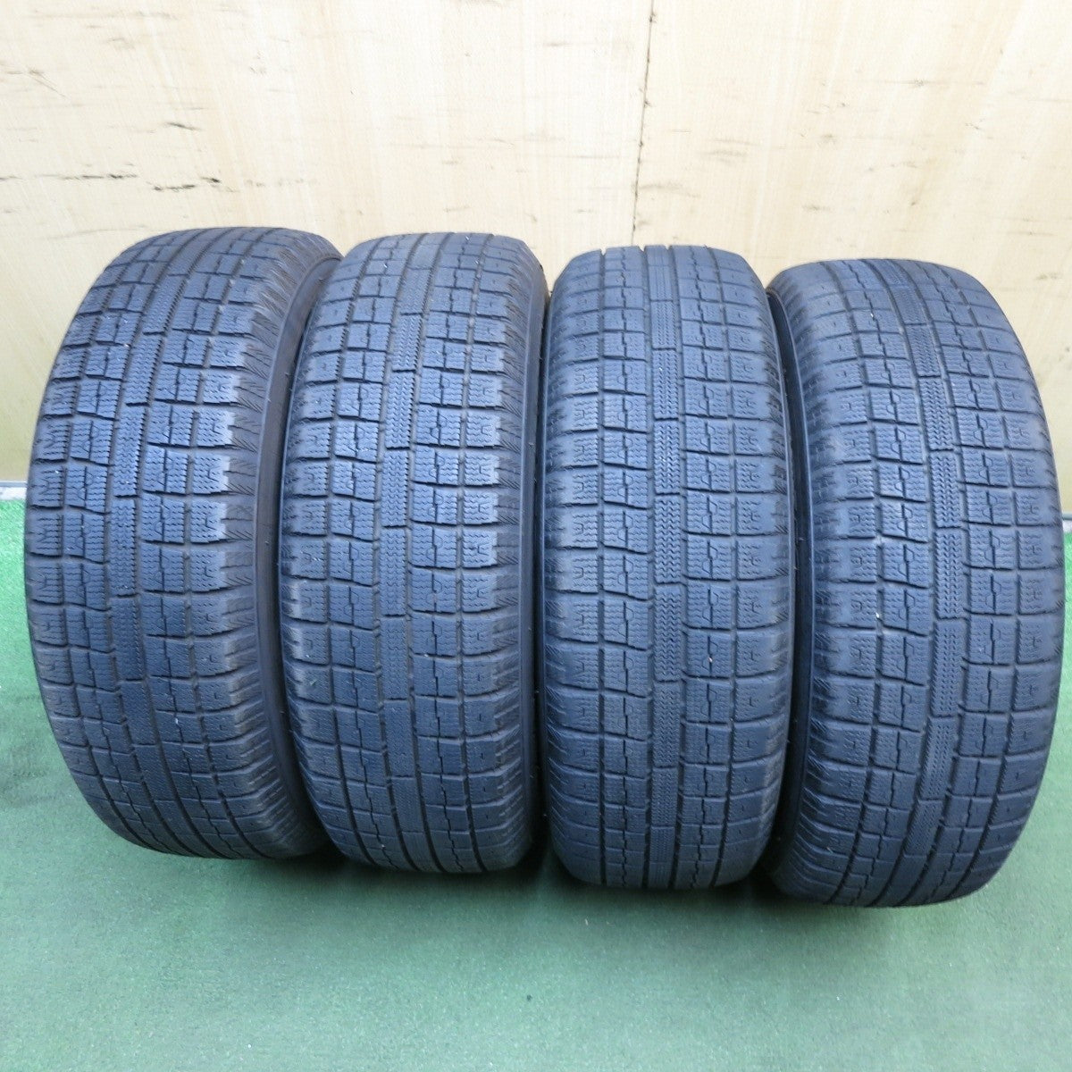 バリ溝!9分★スタッドレス 175/65R15 トーヨー ガリット G5 NIRVANA NV ニルヴァーナ 15インチ PCD100/4H★4020907KKス