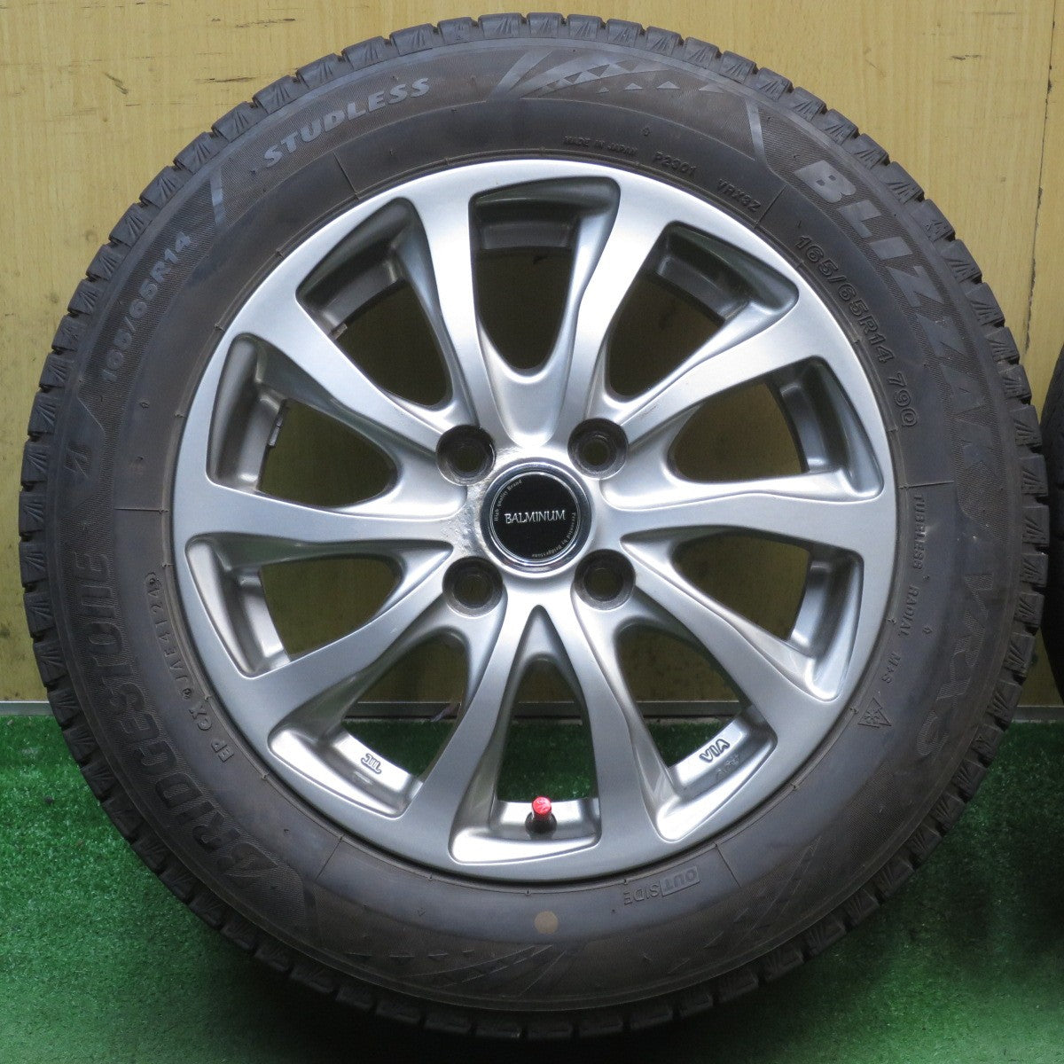 4本価格!24年◎スタッドレス 165/65R14 ブリヂストン ブリザック VRX3 BALMINUM TR10 バルミナ 14インチ PCD100/4H◎6101206NJス