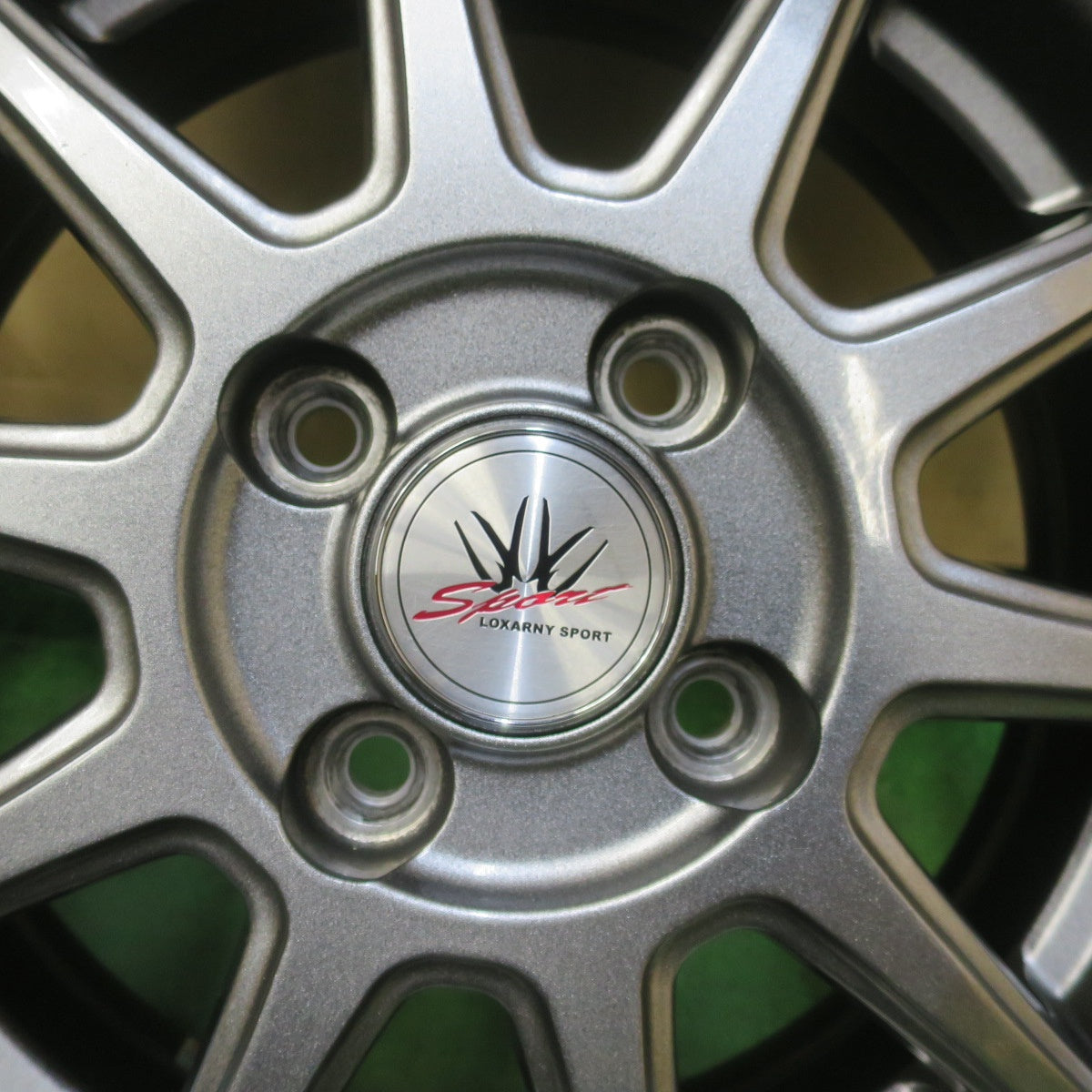 バリ溝!22年!キレイ!8.5分◎LOXARNY SPORT 155/65R14 グッドイヤー EfficientGrip ECO hybrid EG01 ロクサーニ スポーツ 14インチ PCD100/4H◎6102001イノ