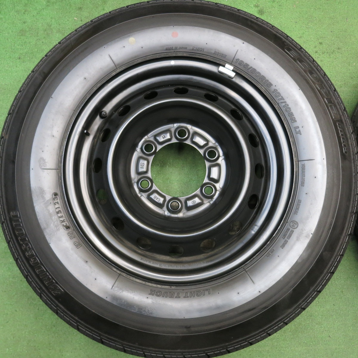 新車外し!23年★トヨタ ハイエース 純正 スチール 195/80R15 107/105N ブリヂストン エコピア RD613 15インチ PCD139.7/6H★5092107HAノ