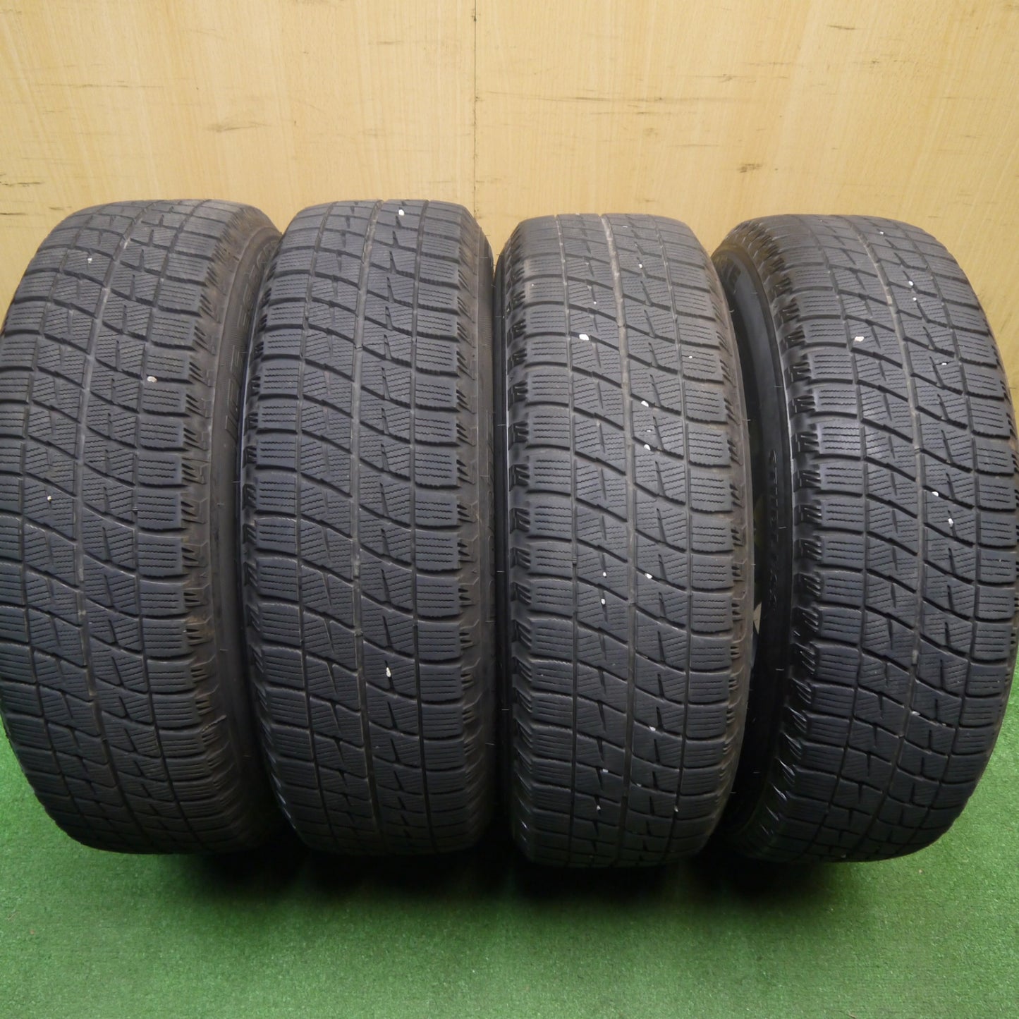 キレイ!22年★スタッドレス 185/65R15 アイスエスポルテ TEAD テッド 15インチ PCD114.3/5H★5122402Hス