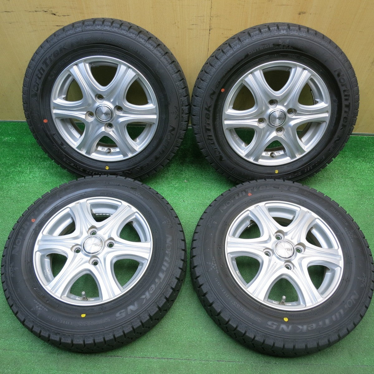超バリ溝!24年!ほぼ10分★スタッドレス 145/80R13 オートバックス ノーストレック N5 SIBILLA NEXT XS-6 シビラ ネクスト 13インチ PCD100/4H★5121411HAス