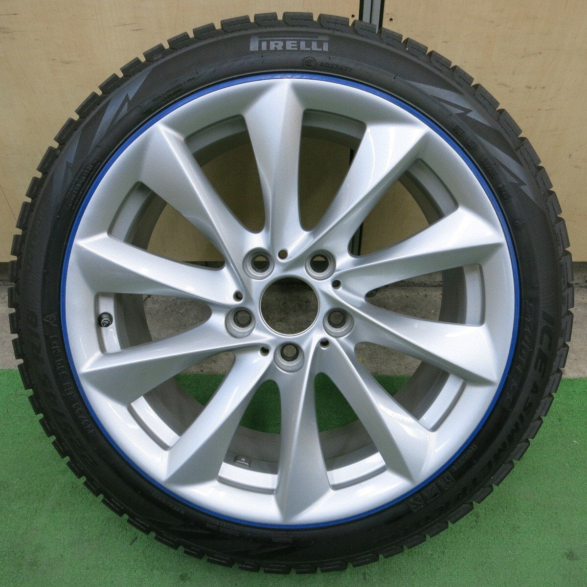 キレイ!1本★BMW F30 F31 3シリーズ 純正 225/45R18 スタッドレス ピレリ アイスアシンメトリコ プラス 18インチ PCD120/5H★5022402ナス