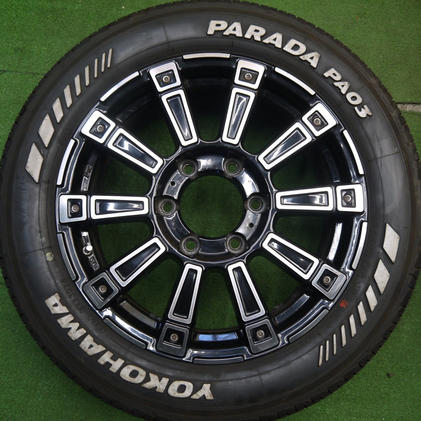 バリ溝!24年!9.5分★Lehrmeister MOST 215/60R17C 109/107S ヨコハマ PARADA PA03 ホワイトレター 17インチ レアマイスター モウスト PCD139.7/6H★5041410Hノ