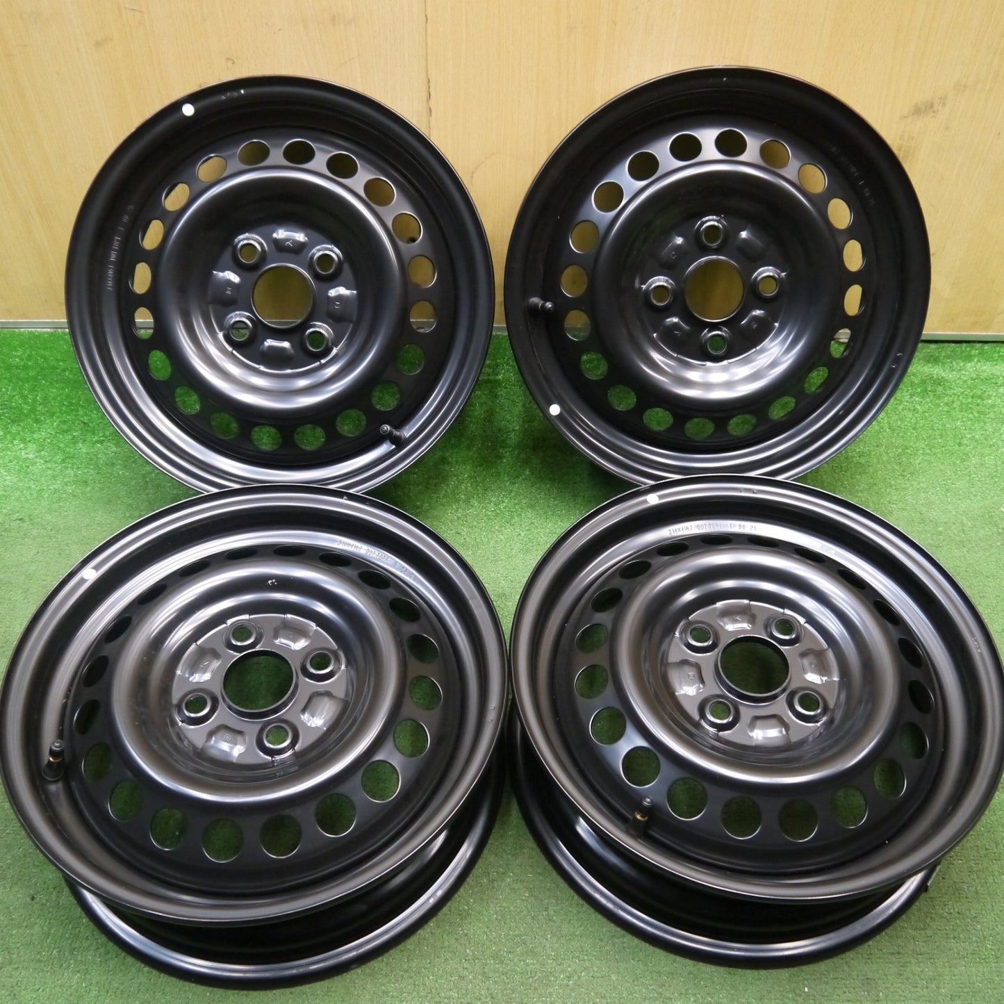 新車外し★ダイハツ ムーヴ キャンバス 純正 スチール ホイール 14インチ 14×4.5J PCD100/4H★5061609KKホ
