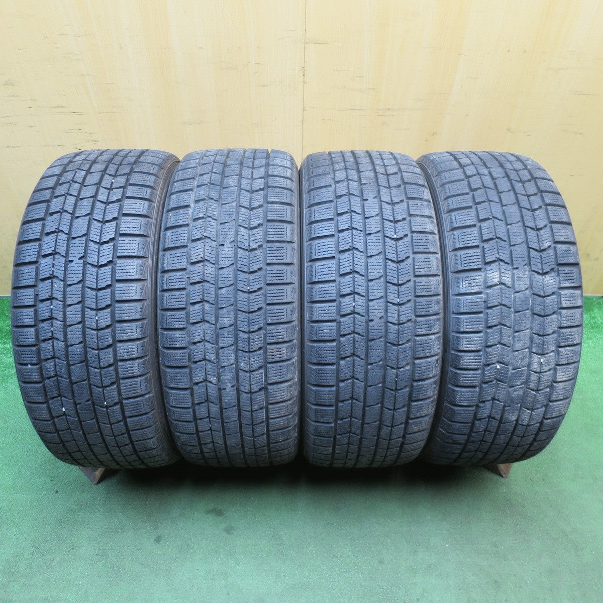 バリ溝!9.5分◎アウディ A4 純正 245/40R18 スタッドレス ダンロップ DSX-2 18インチ PCD112/5H◎6072701NJス