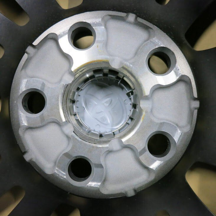 新車外し・1本価格★トヨタ 80系 ハリアー Zグレード 純正 ホイール 19インチ 19×7J PCD114.3/5H★5043005SYホ(3)