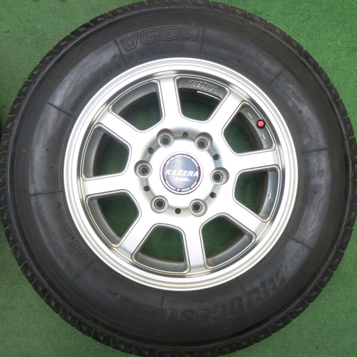 バリ溝!9.5分★195/80R15 107/105L ブリヂストン V600 KAZERA H200 MONZA カゼラ モンツァ 15インチ PCD139.7/6H★5052405HAノ