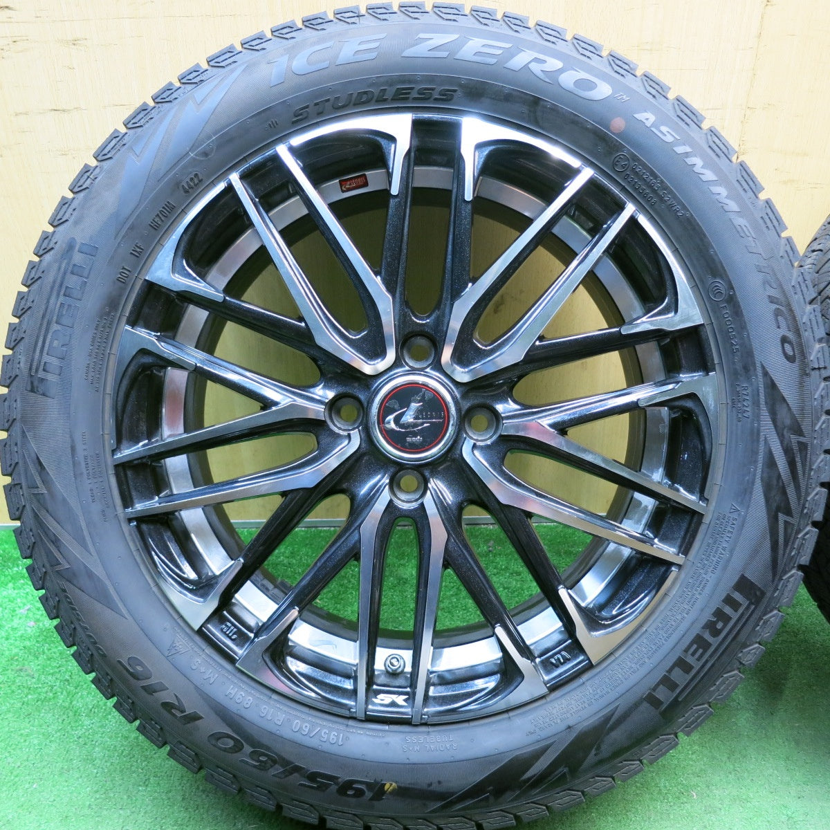 バリ溝!22年!9分★LEONIS SK 195/60R16 スタッドレス ピレリ アイスゼロ アシンメトリコ レオニス 16インチ PCD100/4H★5092108HAス