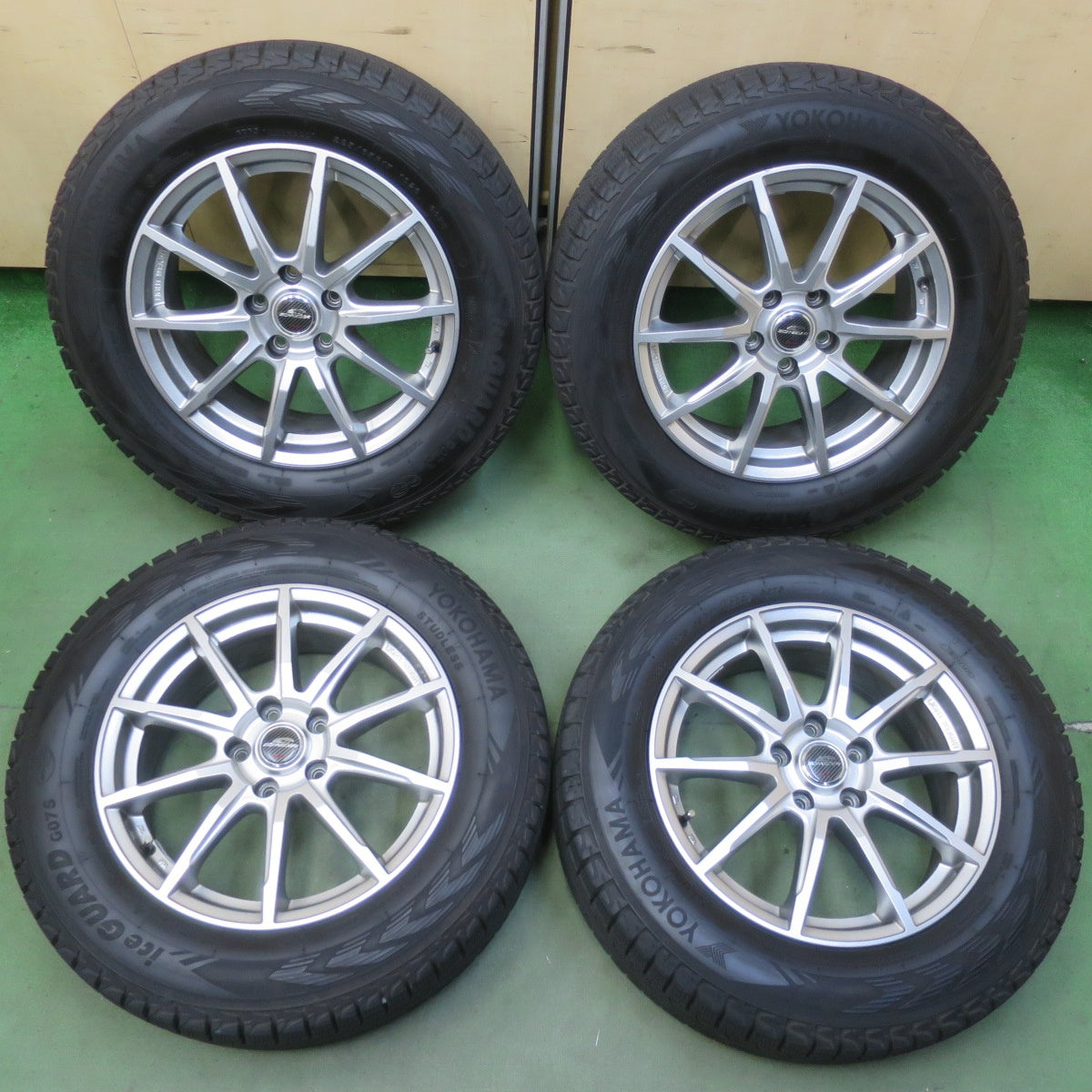 バリ溝!キレイ!9.5分◎スタッドレス 225/65R17 ヨコハマ アイスガード G075 SCHNEIDER ATECH シュナイダー 17インチ PCD114.3/5H◎6102004イス