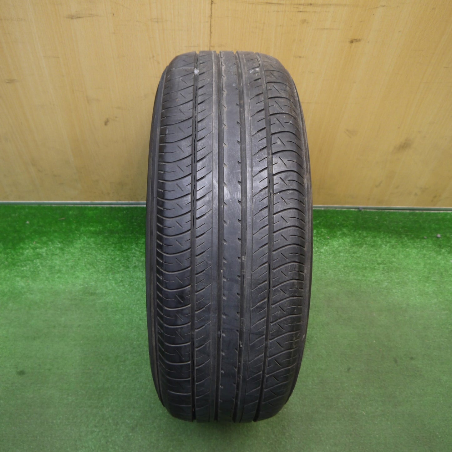 1本価格★トヨタ 200系 クラウン ロイヤル 純正 215/60R16 ヨコハマ dB デシベル E70 E70A 16インチ PCD114.3/5H★6020305Hノ
