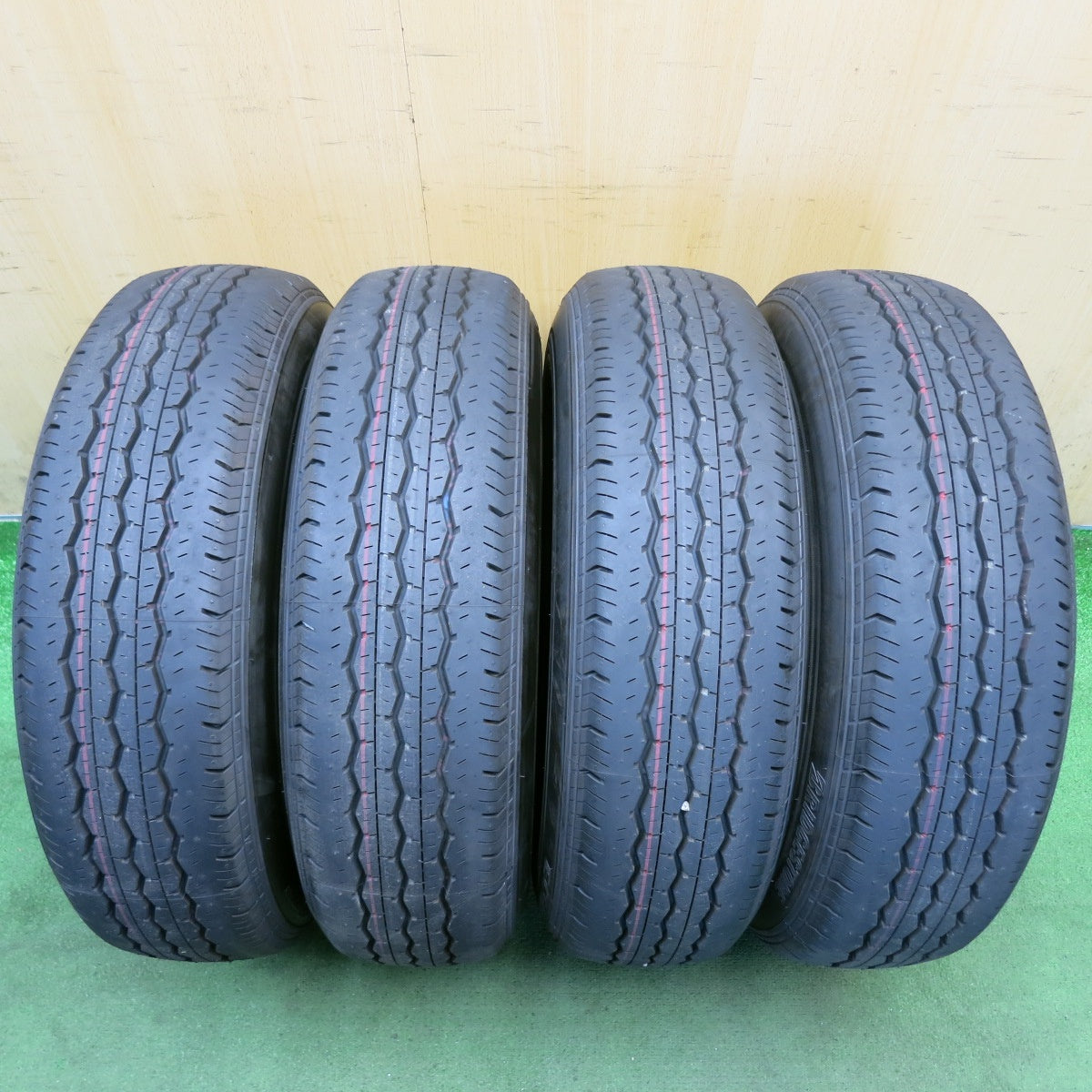 新車外し!26年◎トヨタ 200系 ハイエース 純正 スチール 195/80R15 107/105S ブリヂストン エコピア RD613 15インチ PCD139.7/6H◎6090610HAノ